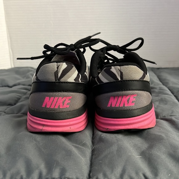 Nike Training Dual Fusion TR Sneakers - Picture 4 of 7